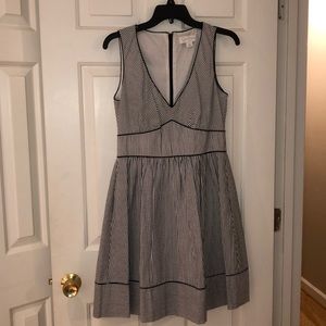 Gray Seersucker Sleeveless Dress w/ Black Piping